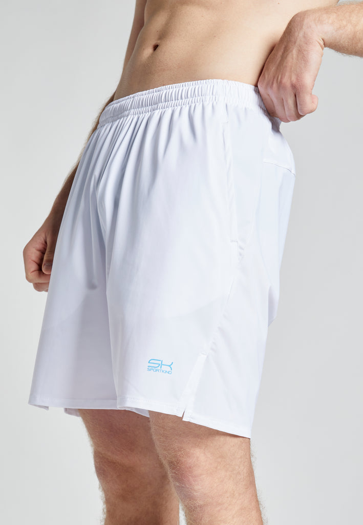Jungen & Herren Tennis Shorts Performance fuer Herren & Jungen, weiss von SPORTKIND